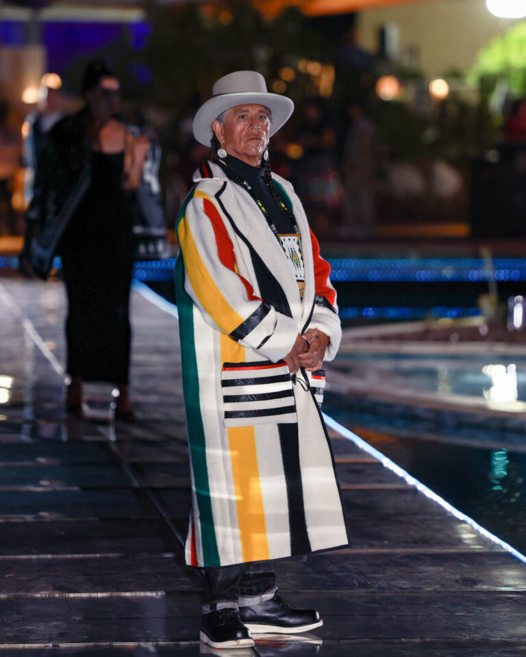 striped-tribal-coat-Sycuan-Fashion-Show